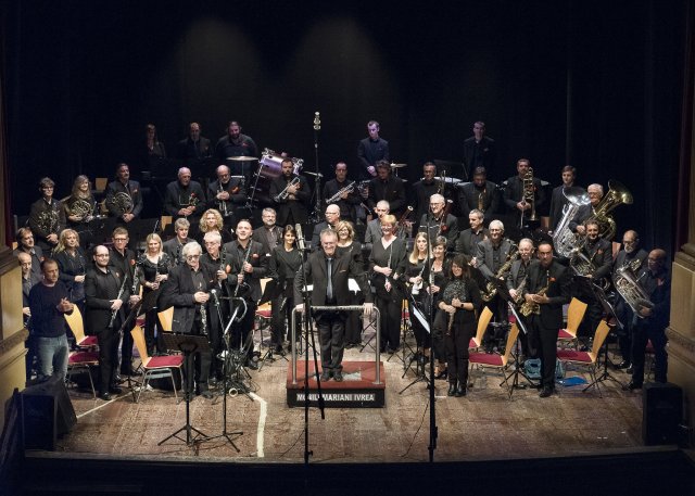 DSCF20931-in piedi e marco